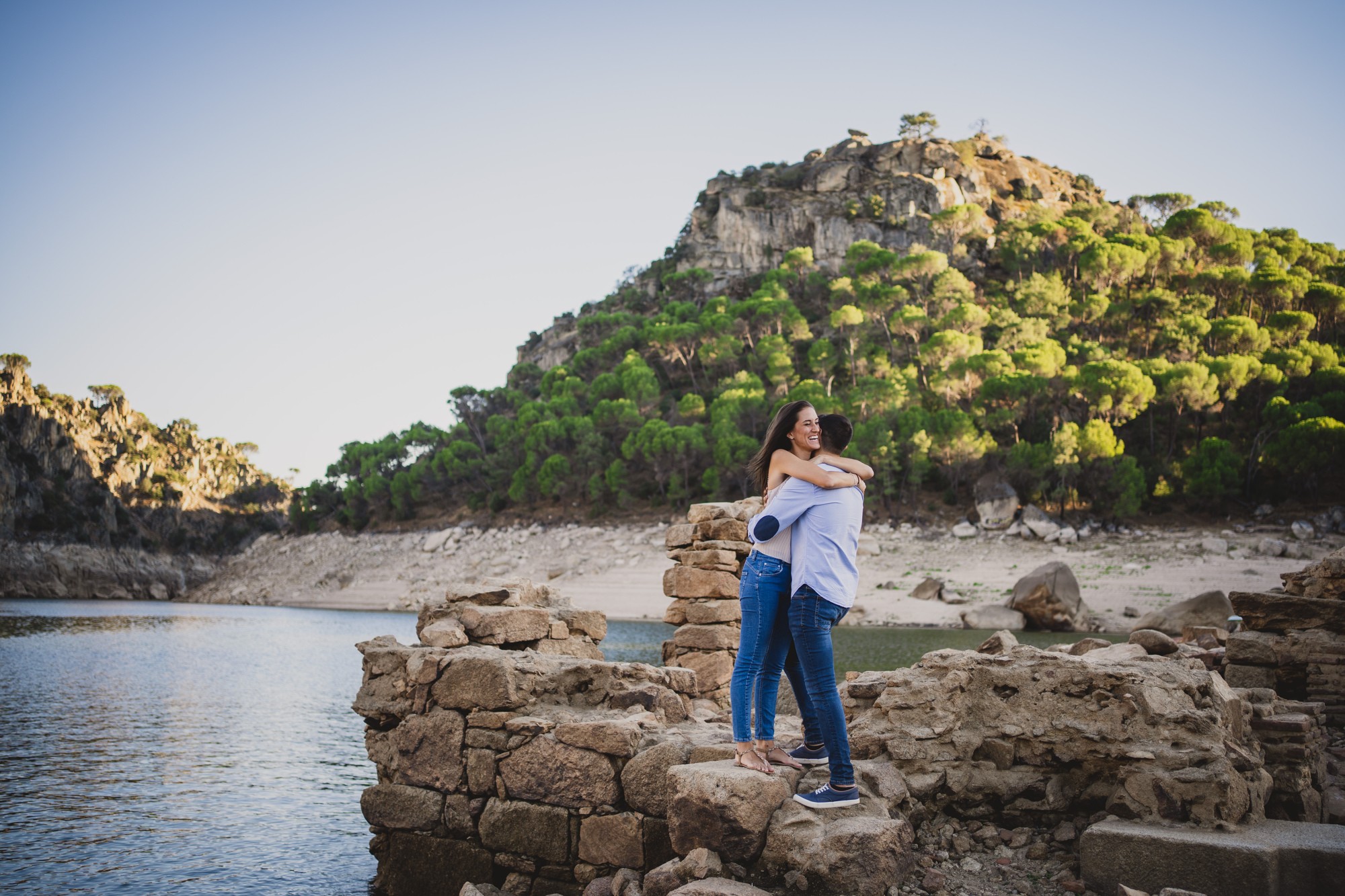 fotografos_boda_madrid_preboda_pantano_san_juan_0529