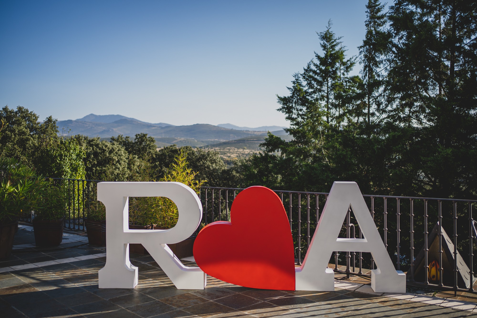 fotografos-boda-Aldea-Santillana-159406
