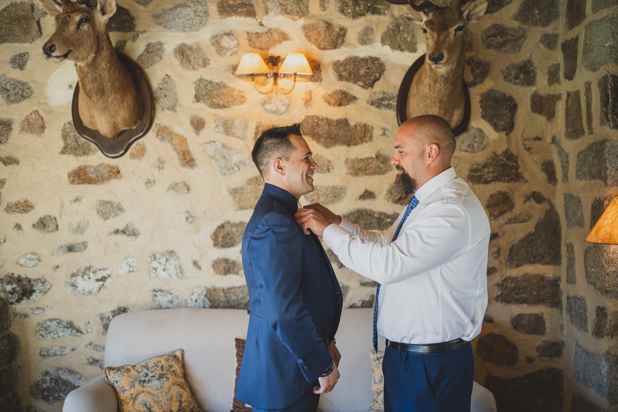 fotografos-boda-Aldea-Santillana-159434