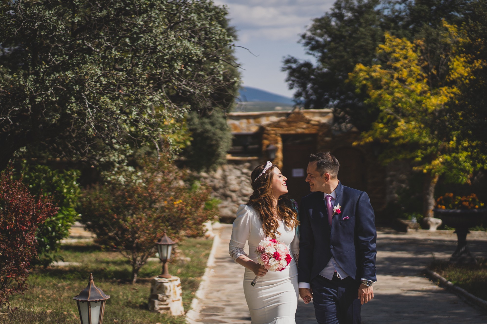 fotografos-boda-Aldea-Santillana-159554