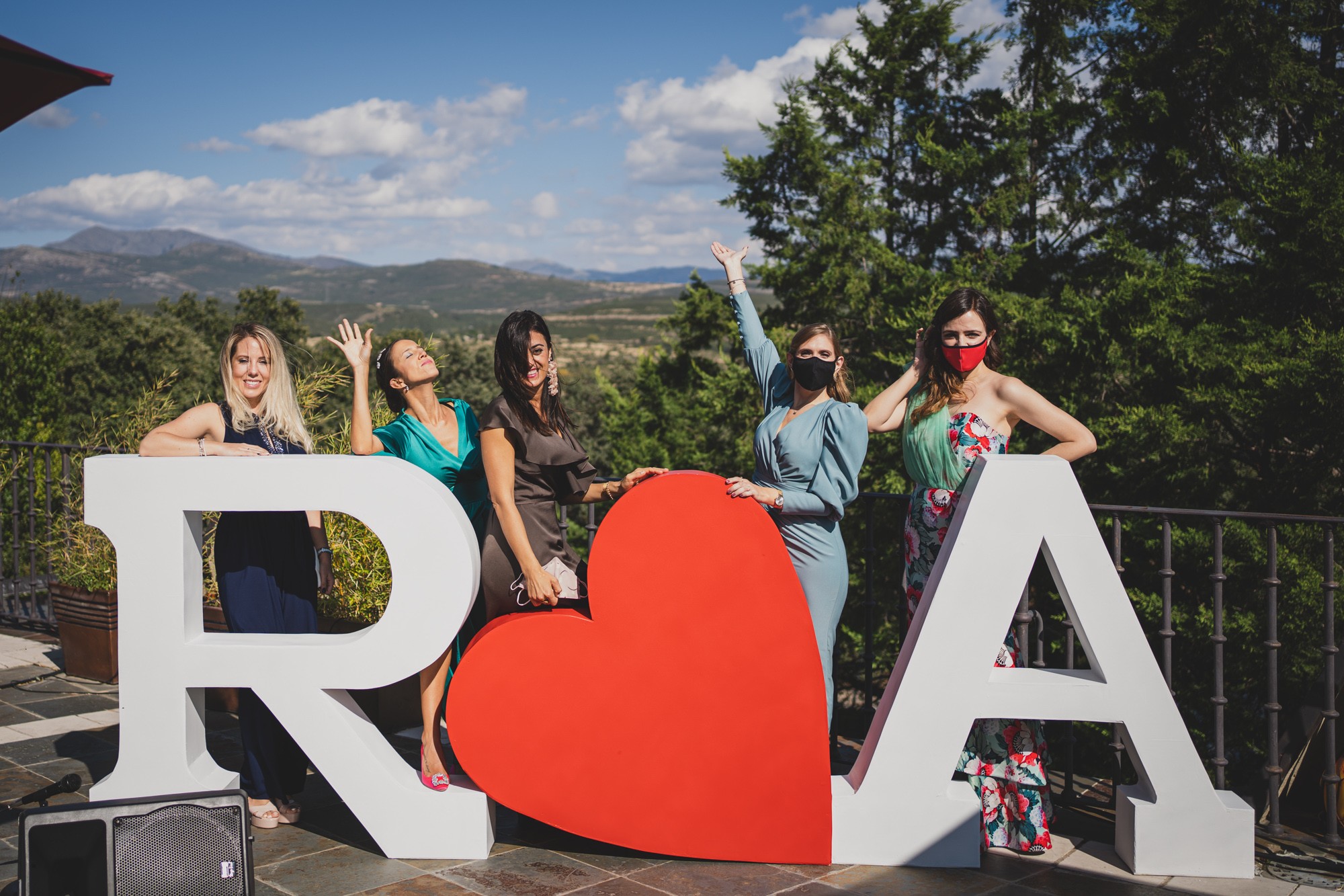 fotografos-boda-Aldea-Santillana-159593