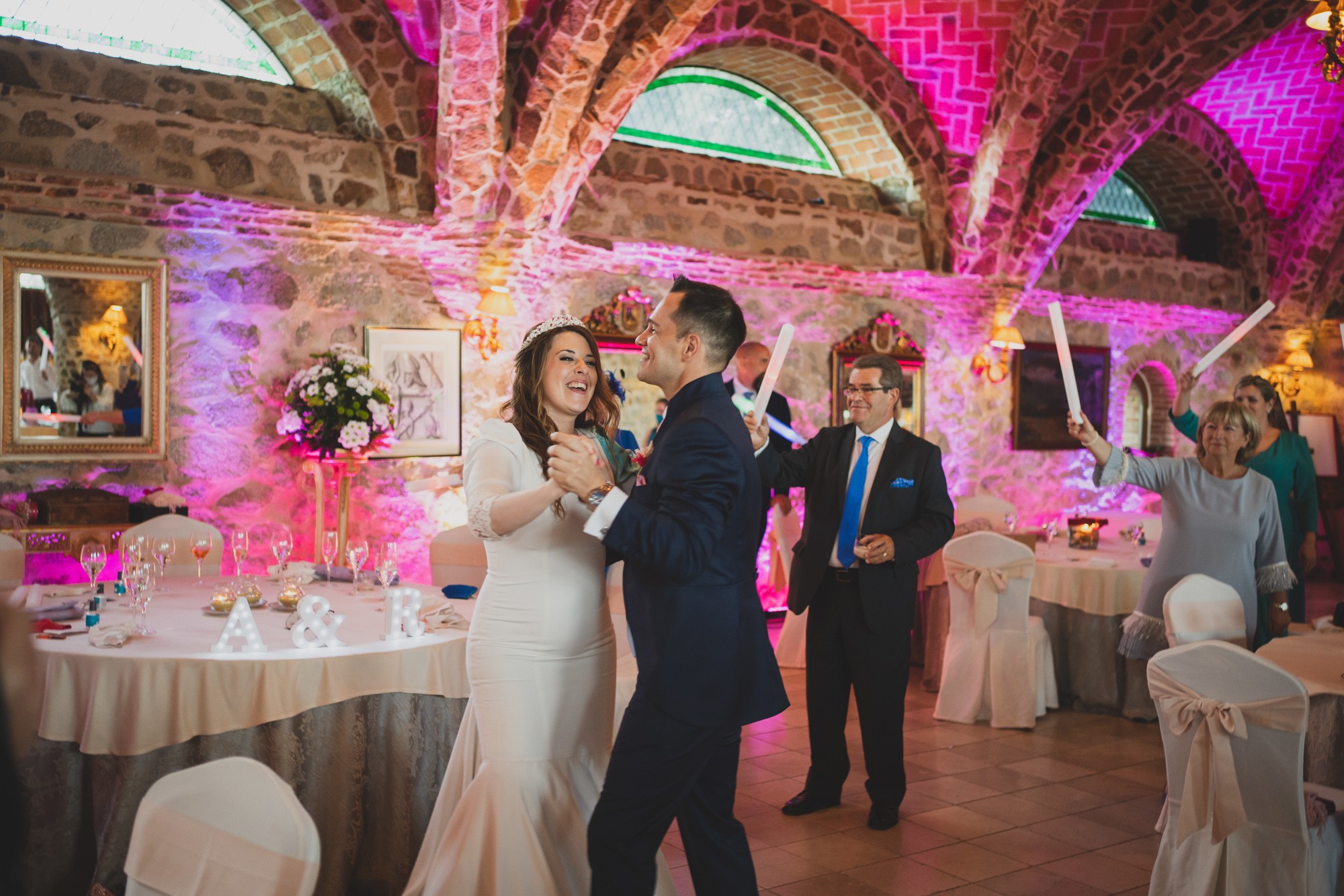 fotografos-boda-Aldea-Santillana-159691