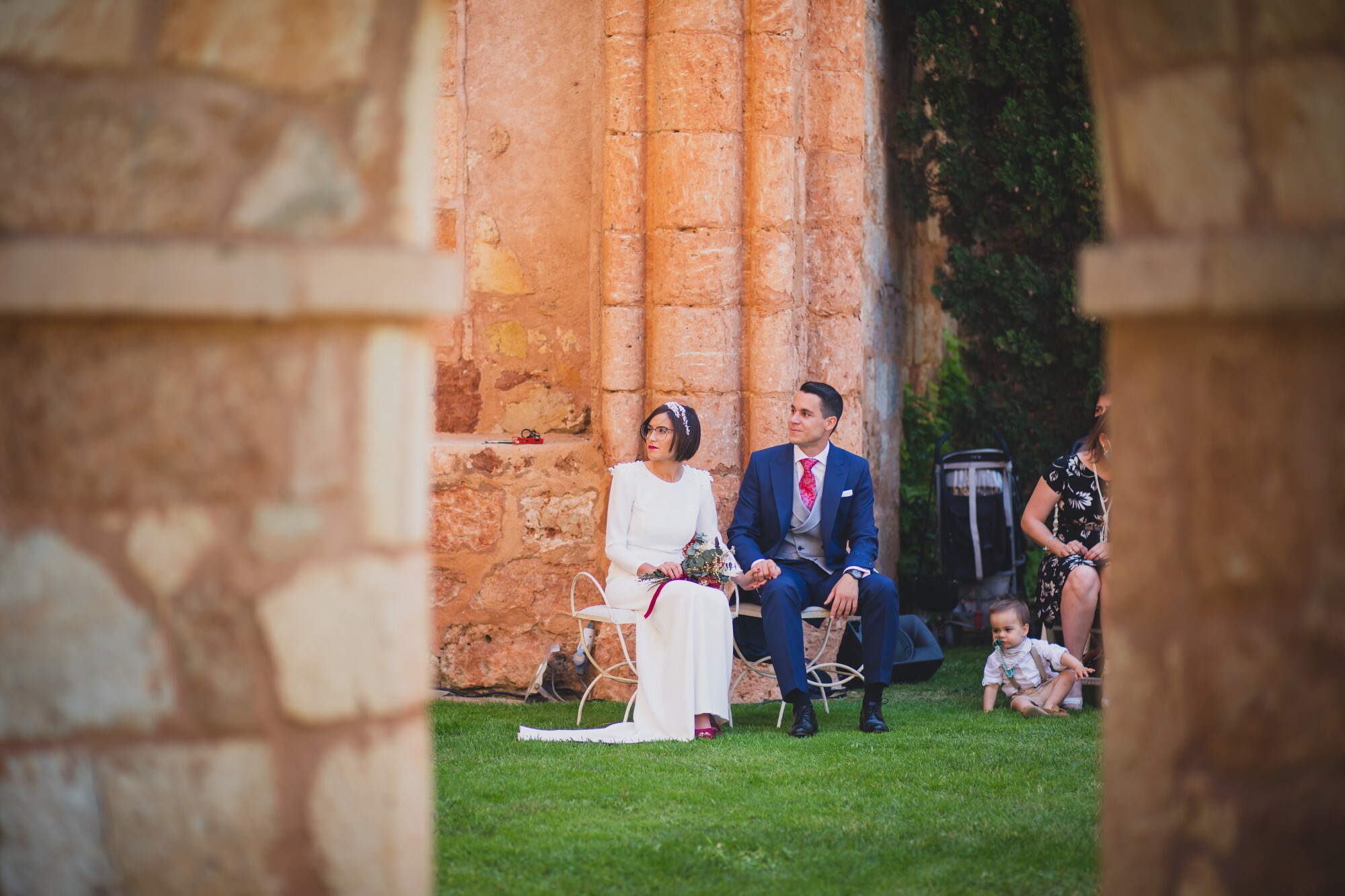 fotografos-boda-los-claustros-ayllon-1926