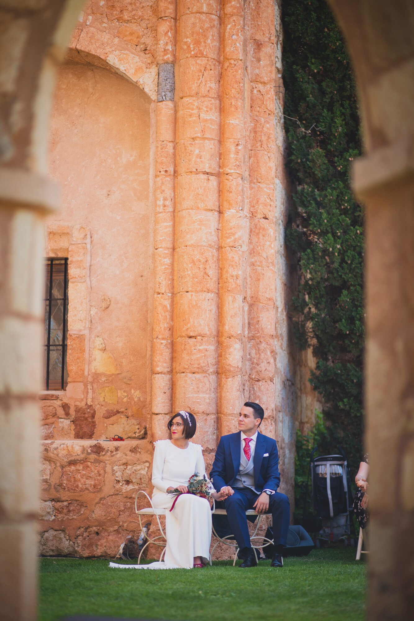 fotografos-boda-los-claustros-ayllon-1928