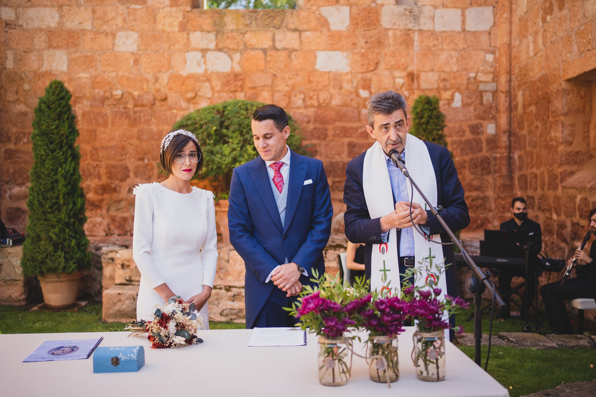 fotografos-boda-los-claustros-ayllon-1939