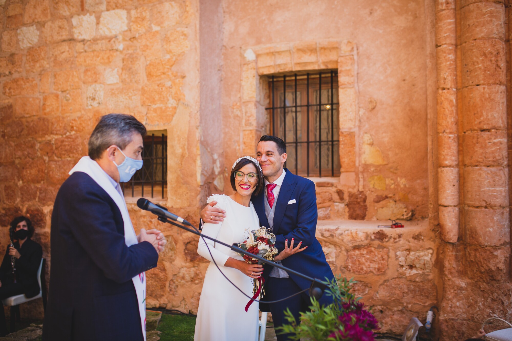 fotografos-boda-los-claustros-ayllon-1956