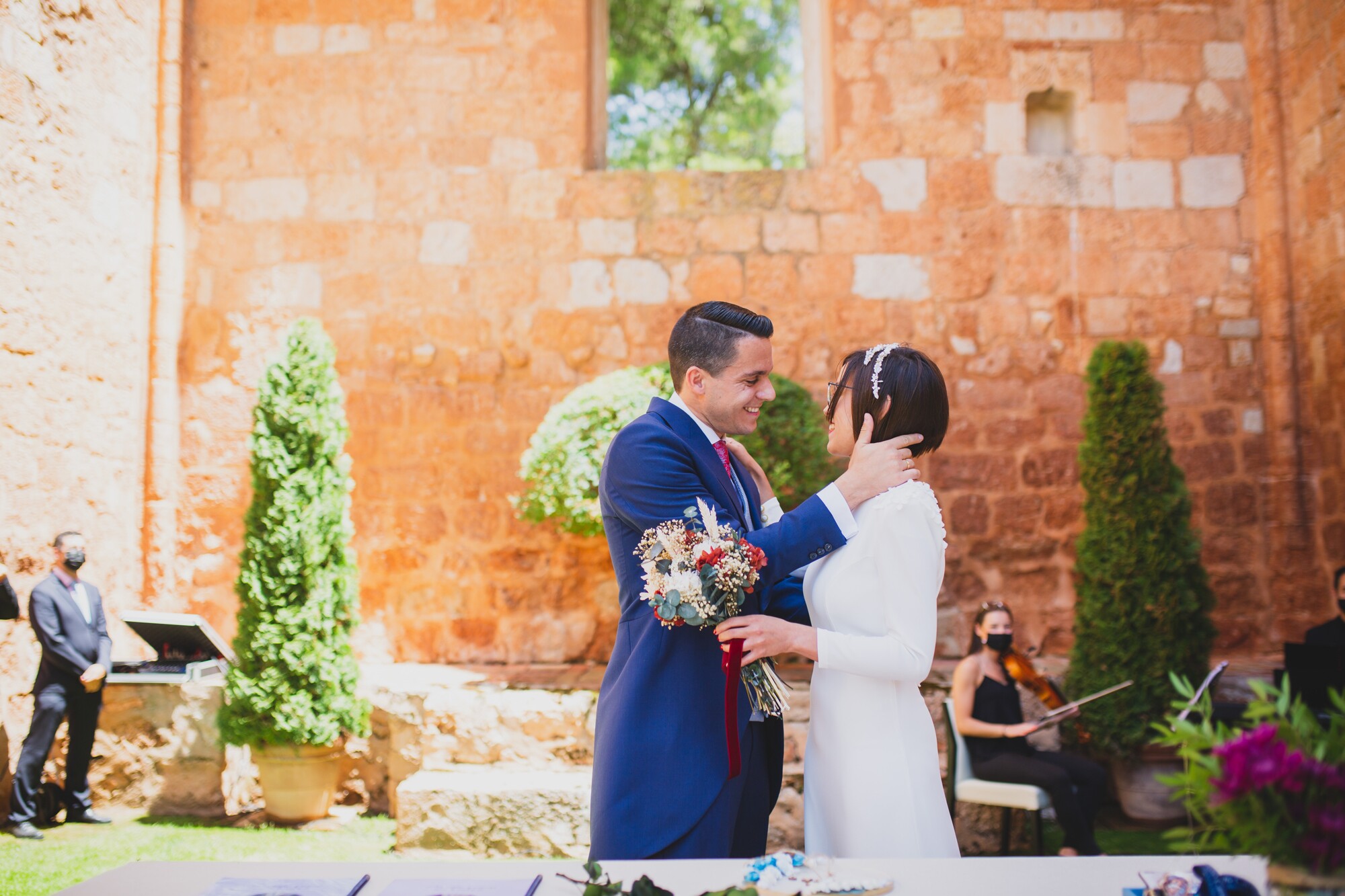 fotografos-boda-los-claustros-ayllon-2019
