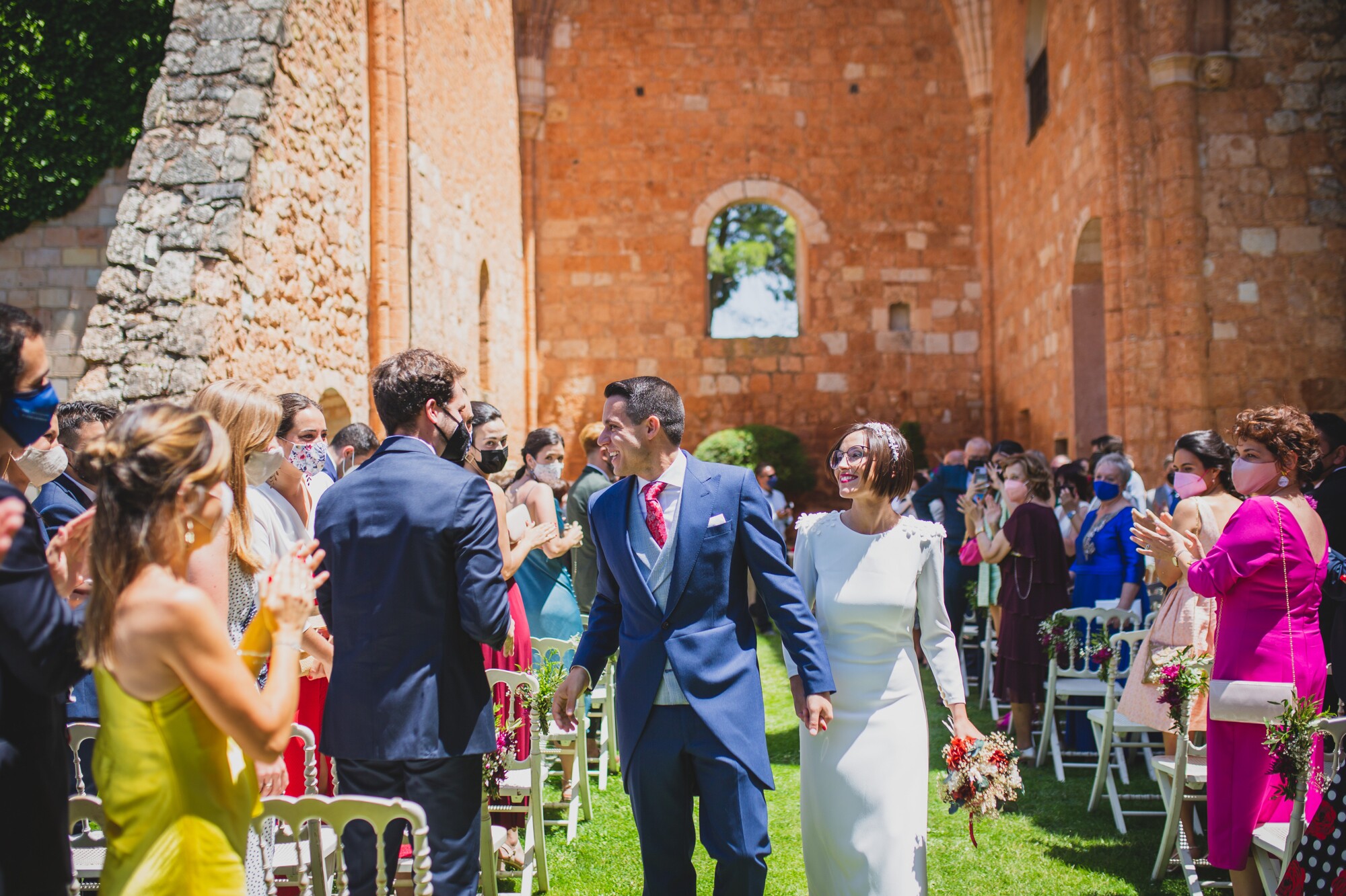 fotografos-boda-los-claustros-ayllon-2025