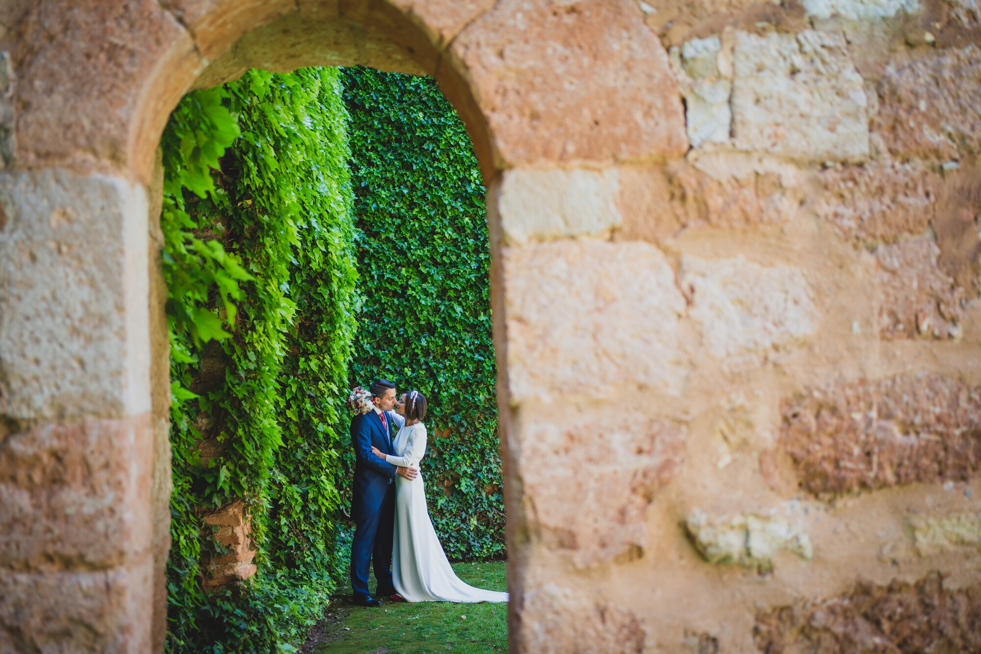 fotografos-boda-los-claustros-ayllon-2061